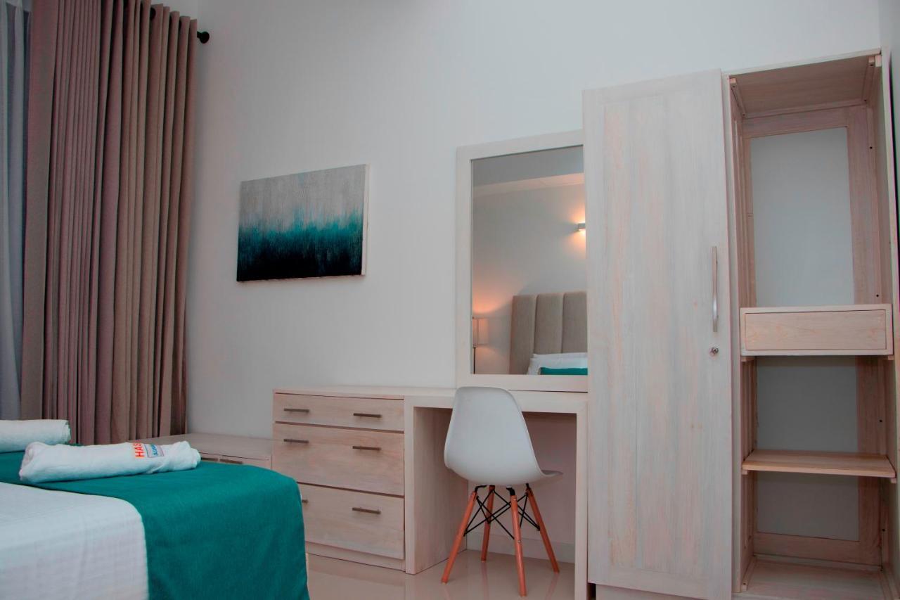 Hasara Oceanfront Apartments 高尔 外观 照片