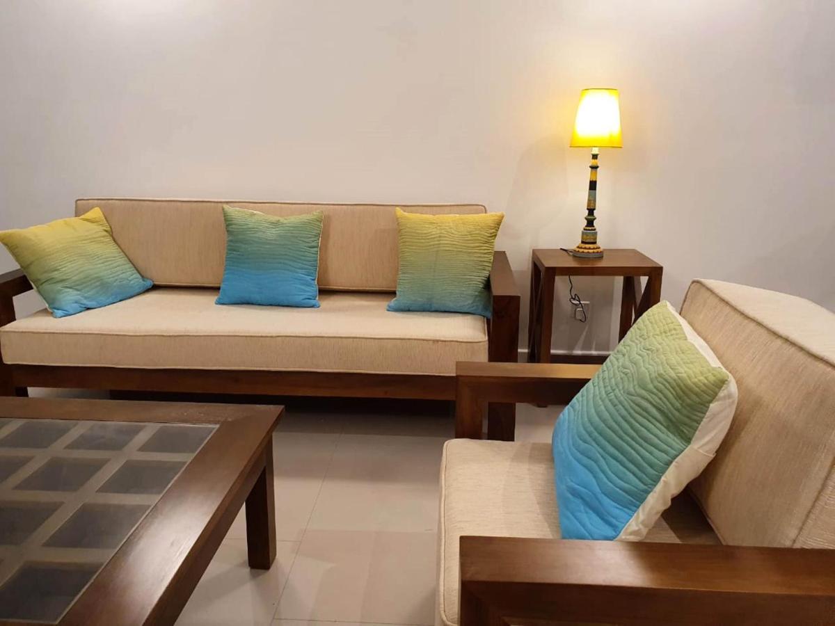 Hasara Oceanfront Apartments 高尔 外观 照片