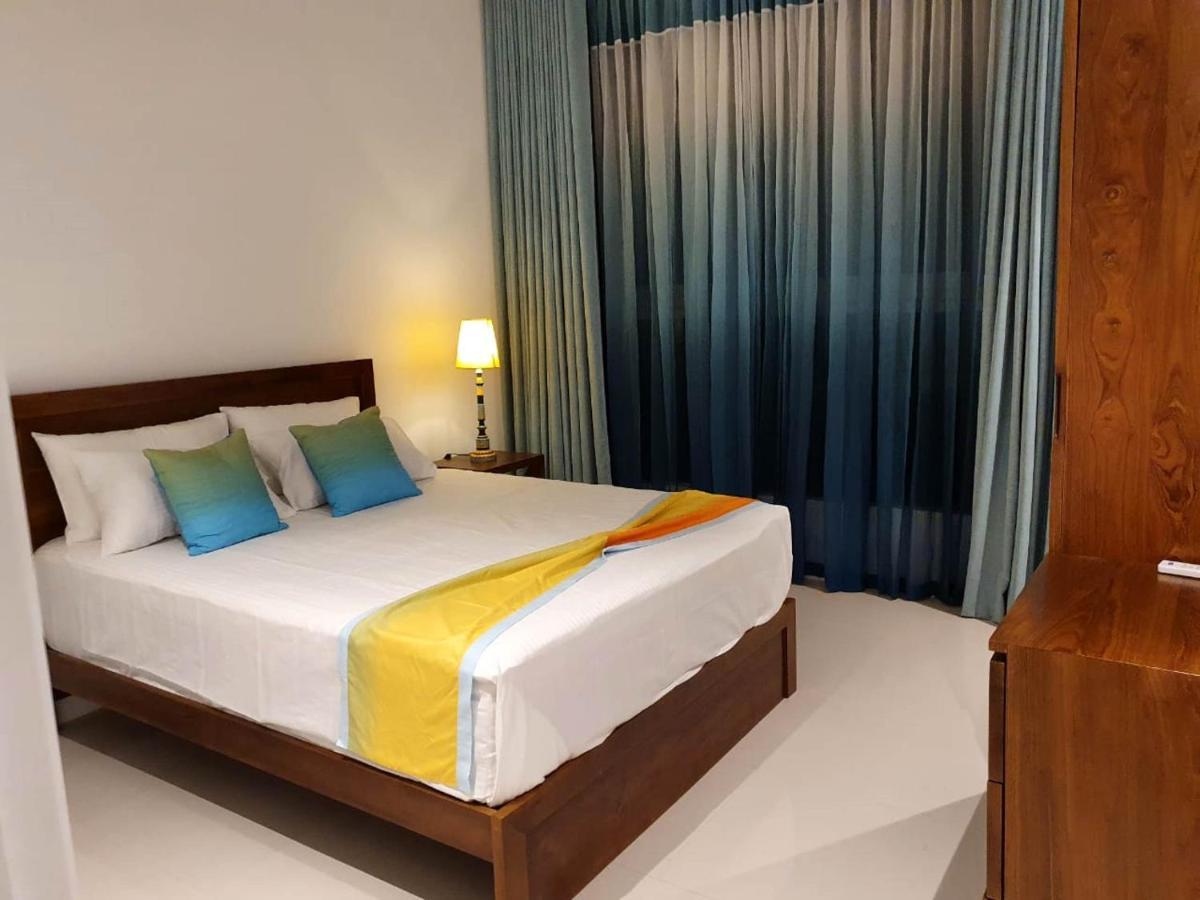 Hasara Oceanfront Apartments 高尔 外观 照片