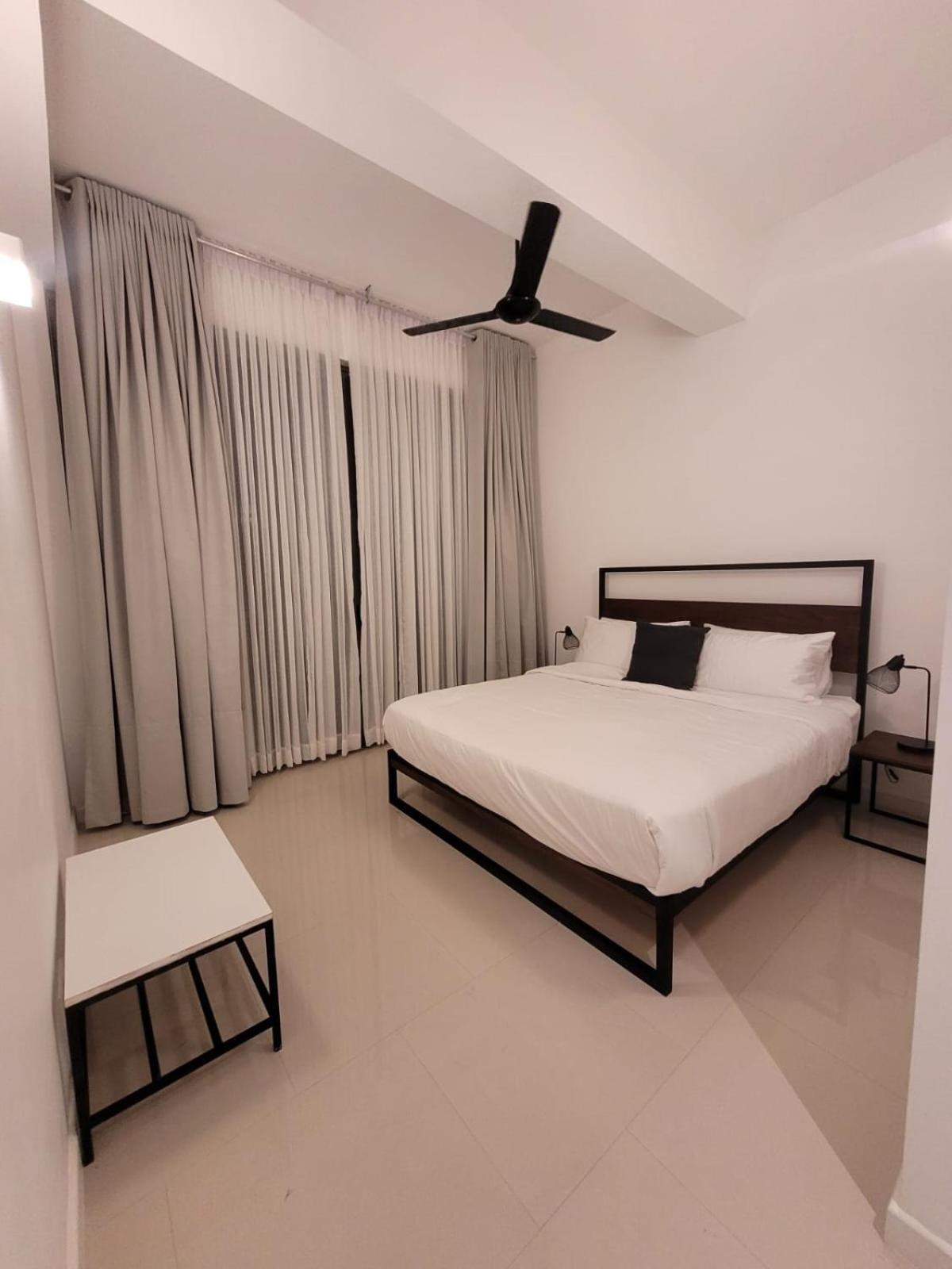 Hasara Oceanfront Apartments 高尔 外观 照片